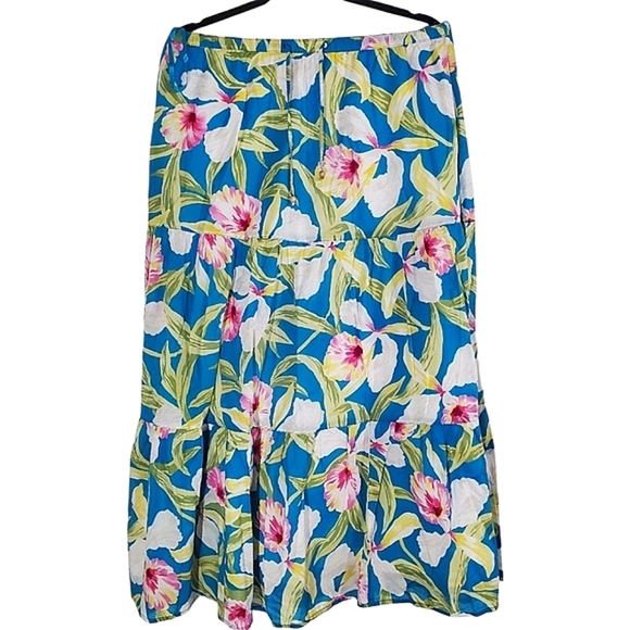 Ralph Lauren Dresses & Skirts - Ralph Lauren Blue Pink Iris 100% Cotton Tiered Midi Skirt Medium